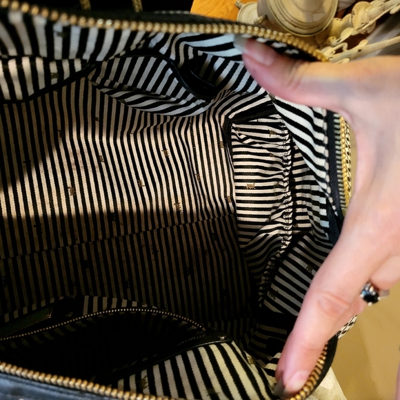 L.A.M.B. by Gwen Stefani Samburu Duffel Bag Travel Bag Luxury Designer Bag #554 - Picture 12 of 17